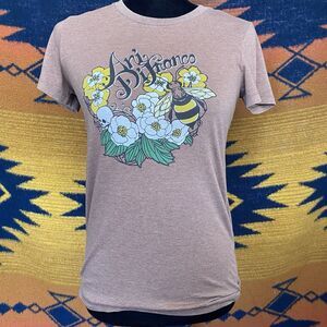 Ani Difranco 2018 Tour Band Womens Tee Shirt. Excellent Shape! XS/S.
